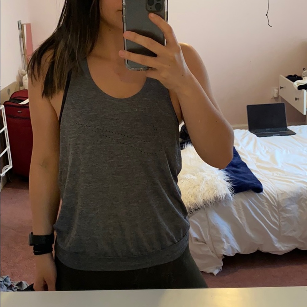 Nike Built In Bra Tank - Picture 5 of 6
